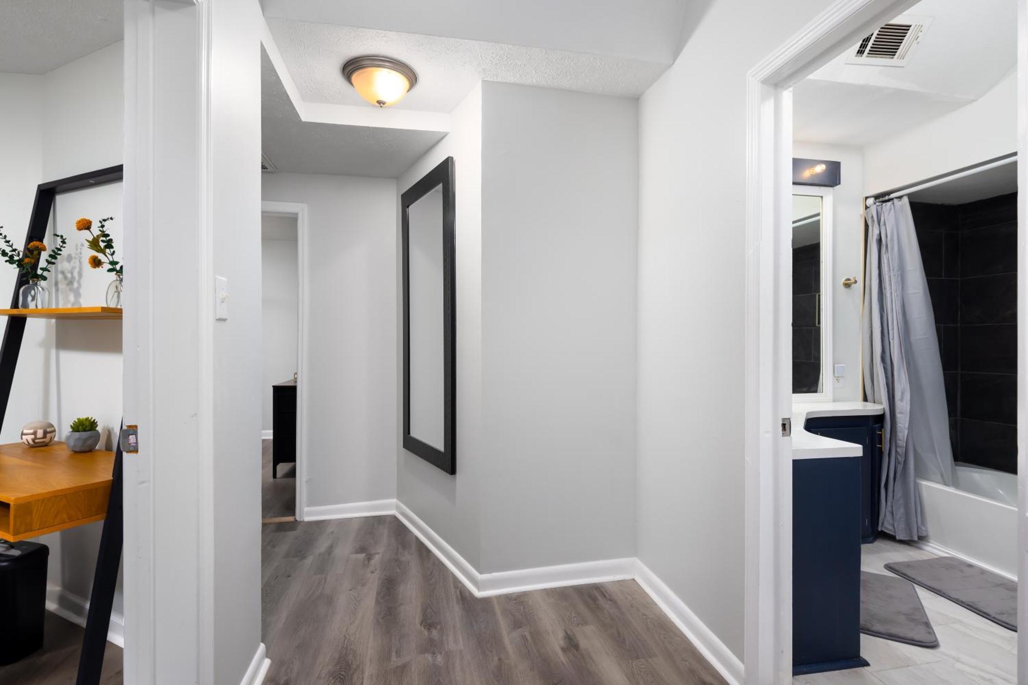 2 Bedroom Ft Moore Retreat Columbus Bagian luar foto