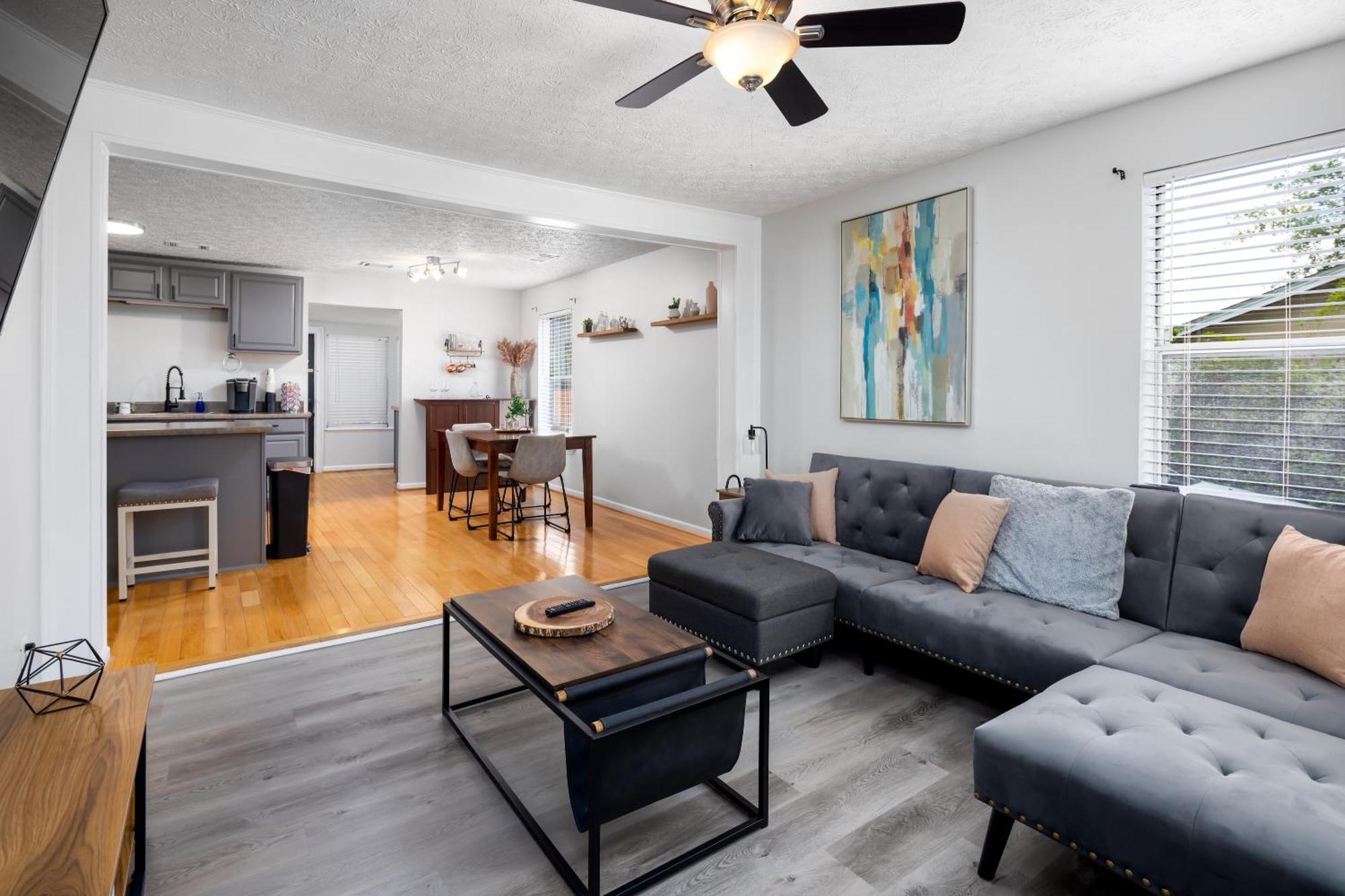 2 Bedroom Ft Moore Retreat Columbus Bagian luar foto